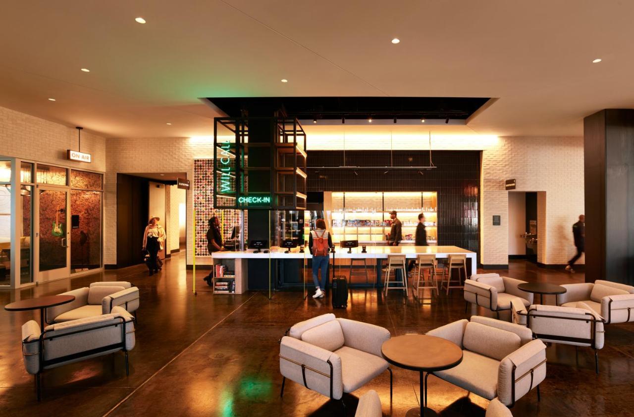 Reverb By Hard Rock Downtown 4*